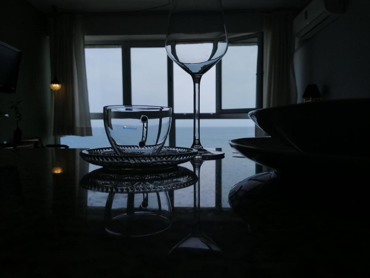 A City-Center Seaview Penthouse At Oceanic Limassol Exterior foto